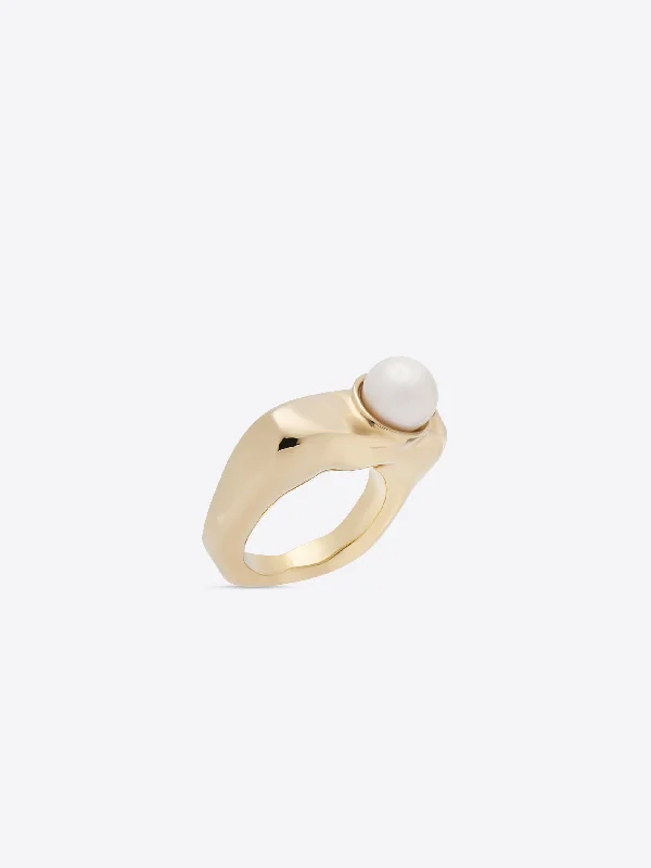 Limited-Stock Jewelry Sale – Once It's Gone, It's Gone Pearl ring