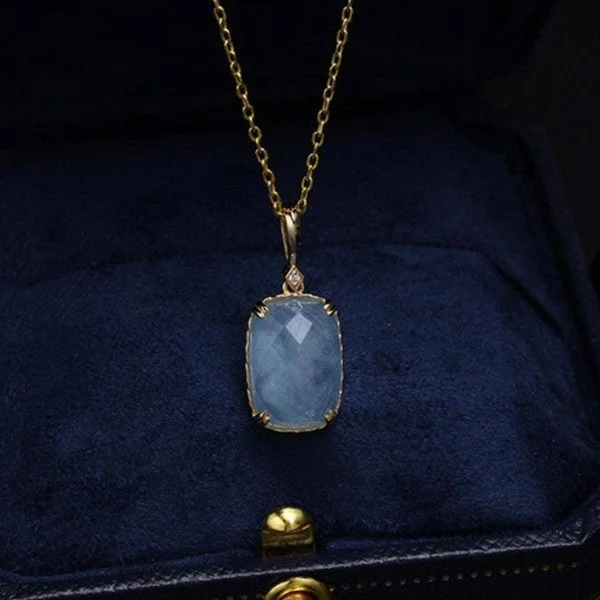 Special Jewelry Deals – Upgrade Your Collection SoCali 9K Solid Gold Aquamarine Pendant