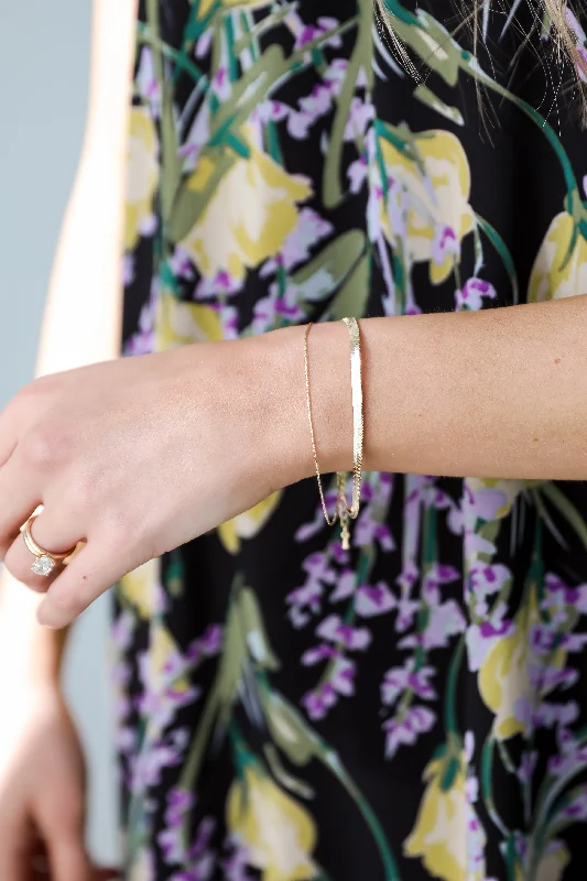Limited-Stock Jewelry Sale – Shop Before It's Gone Abby Gold Layered Chain Bracelet
