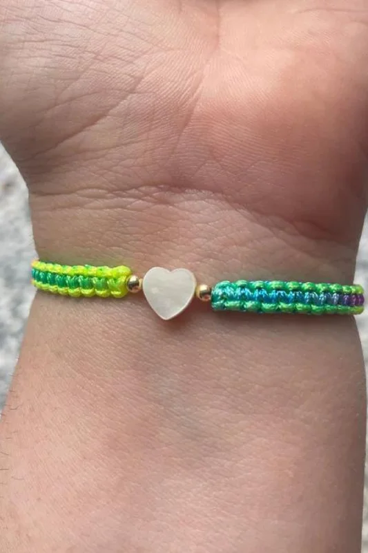 Luxury Jewelry At Budget-Friendly Prices – Grab Yours Now Adults - Heart - Mother of Pearl Citron Bracelets - Rainbow Luxury Jewelry At Budget-Friendly Prices – Grab Yours Now Adults - Heart - Mother of Pearl Citron Bracelets - Rainbow