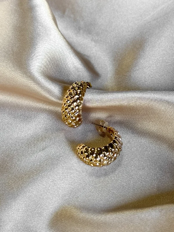 Affordable Elegance – Special Jewelry Sale Now Live Beveled Hoop Earrings