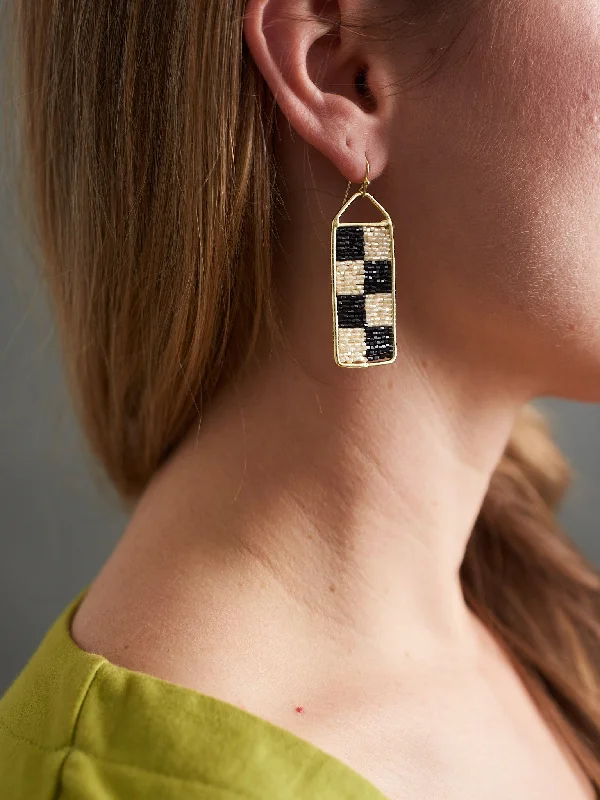 Buy More, Save More On Stunning Jewelry Pieces Checker Beaded Earrings - Black