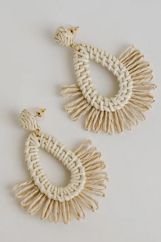 FINAL SALE - Claire Natural Straw Statement Earrings