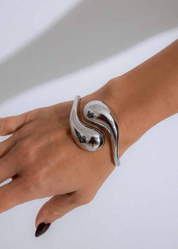 Get Ready To Sparkle – Special Jewelry Discounts Golden Drift Bracelet Silver