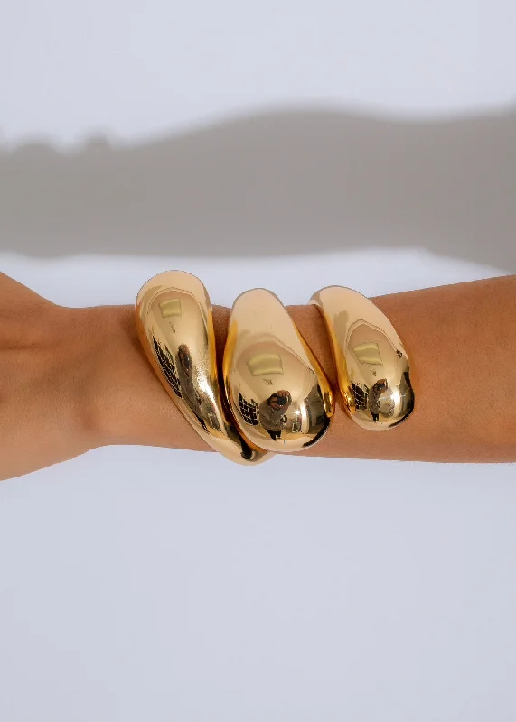 Your Dream Jewelry At Dream Prices Golden Wave Cuff Bracelet Gold