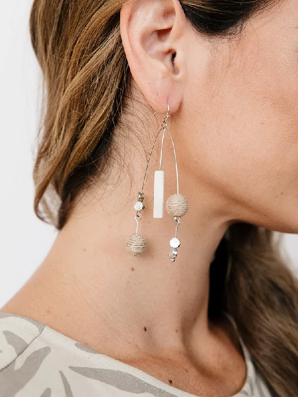 Affordable Glamour – Must-Have Jewelry At Special Rates Kelsey Mobile Earrings - Silver Affordable Glamour – Must-Have Jewelry At Special Rates Kelsey Mobile Earrings - Silver