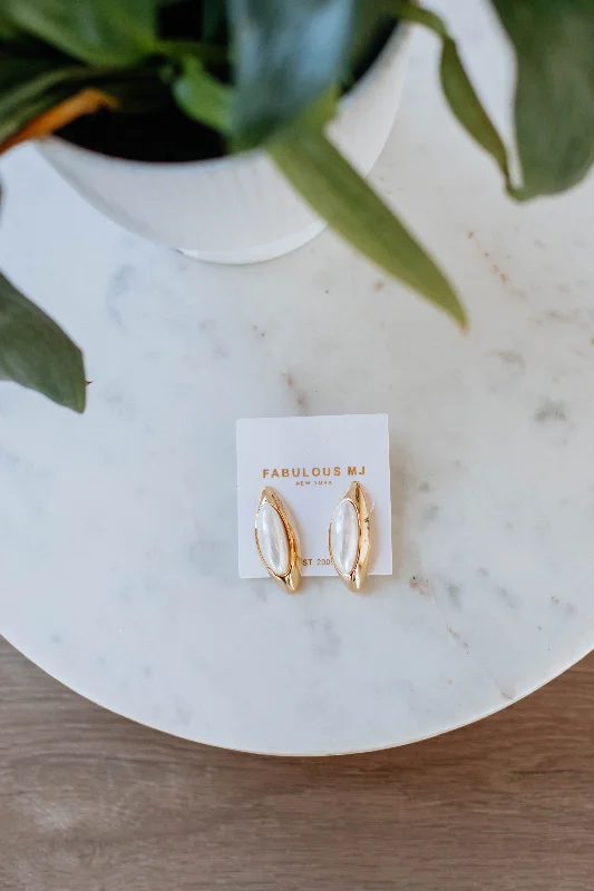 Seasonal Jewelry Deals – Elevate Your Style Klaudia Earrings