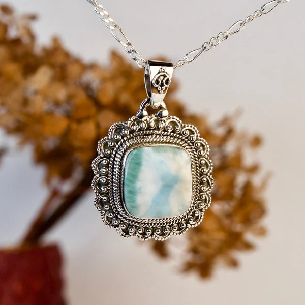 Personalized Engraved Jewelry For Meaningful Gifts Larimar Edelsteen Hanger 925 zilver