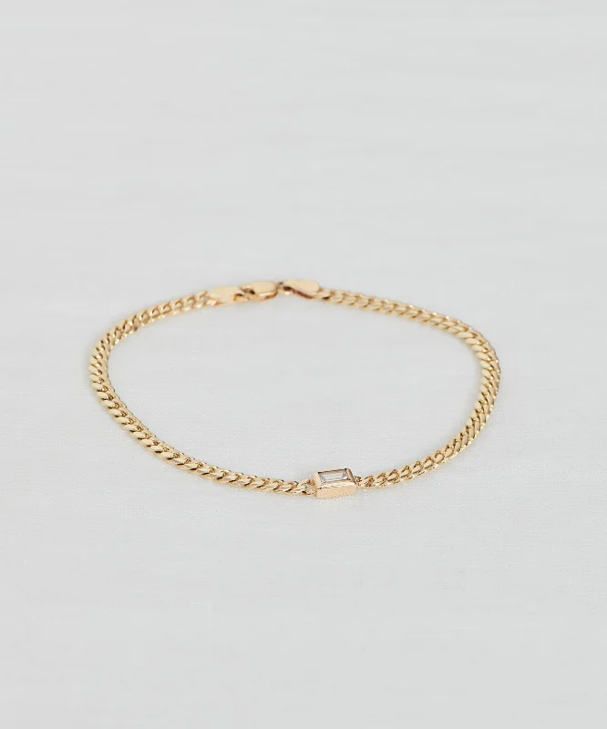 Beautiful Jewelry, Breathtaking Discounts – Hurry In Merit Emerald Cut Bracelet