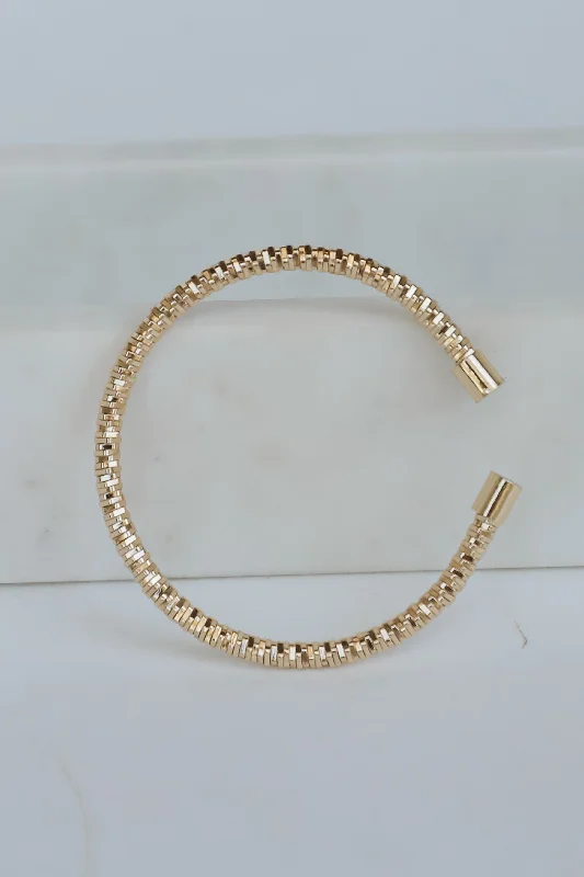 The Ultimate Jewelry Sale – Shop Premium Styles Mila Gold Cuff Bracelet