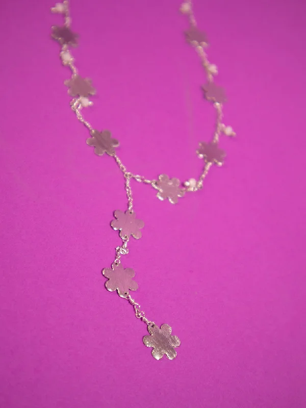 Discounted Luxury Jewelry – Shine Without The Splurge Petite Flower Lariat Necklace - Silver Discounted Luxury Jewelry – Shine Without The Splurge Petite Flower Lariat Necklace - Silver