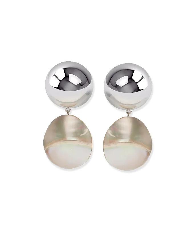 Discounted Jewelry For A Glamorous Look Rodan Pearl Earrings in Silver