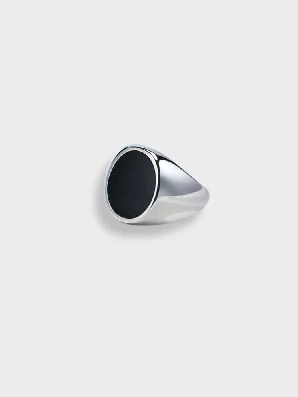 Special Jewelry Deals – Upgrade Your Collection Silver Signet Ring