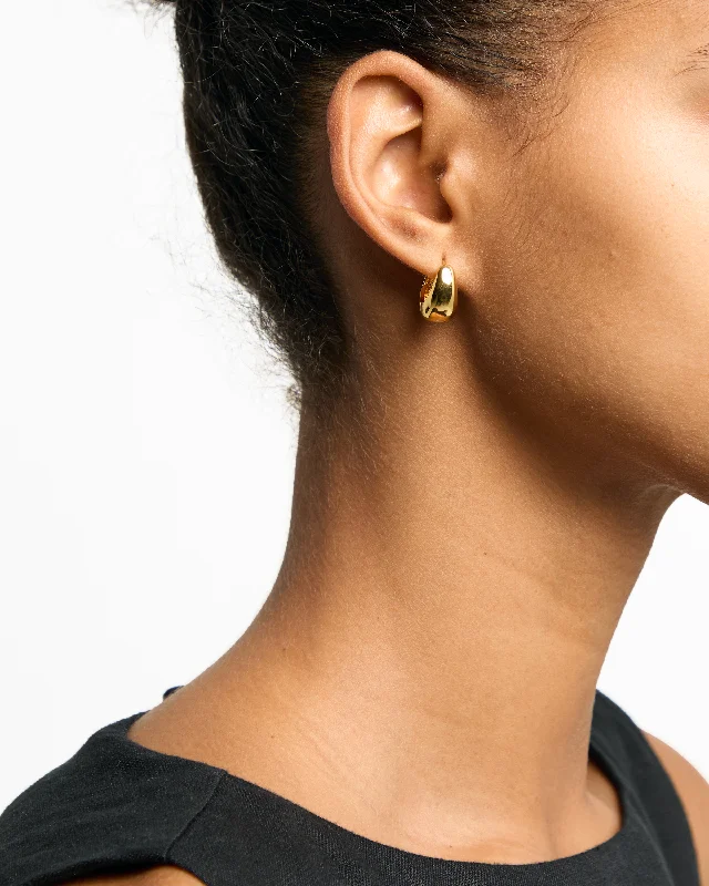 Luxury Jewelry At Budget-Friendly Prices – Grab Yours Now Tapered Huggie Hoops