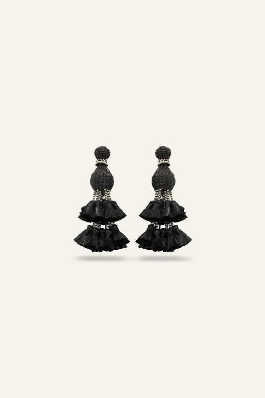 Viento Magico Earrings in Black