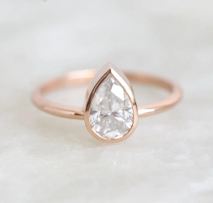 Grab Your Favorite Jewelry At The Lowest Prices Bree Diamond Ring