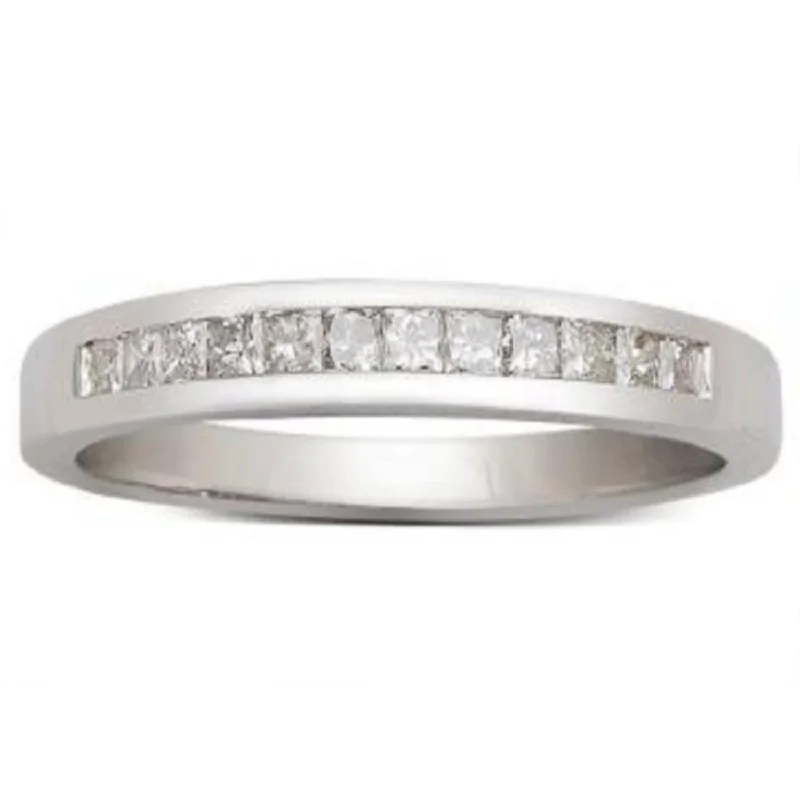 Luxury Jewelry Sale – Elegant Styles At Unbeatable Prices 1/2 CTW Diamond Wedding Ring in 14KT White Gold Luxury Jewelry Sale – Elegant Styles At Unbeatable Prices 1/2 CTW Diamond Wedding Ring in 14KT White Gold