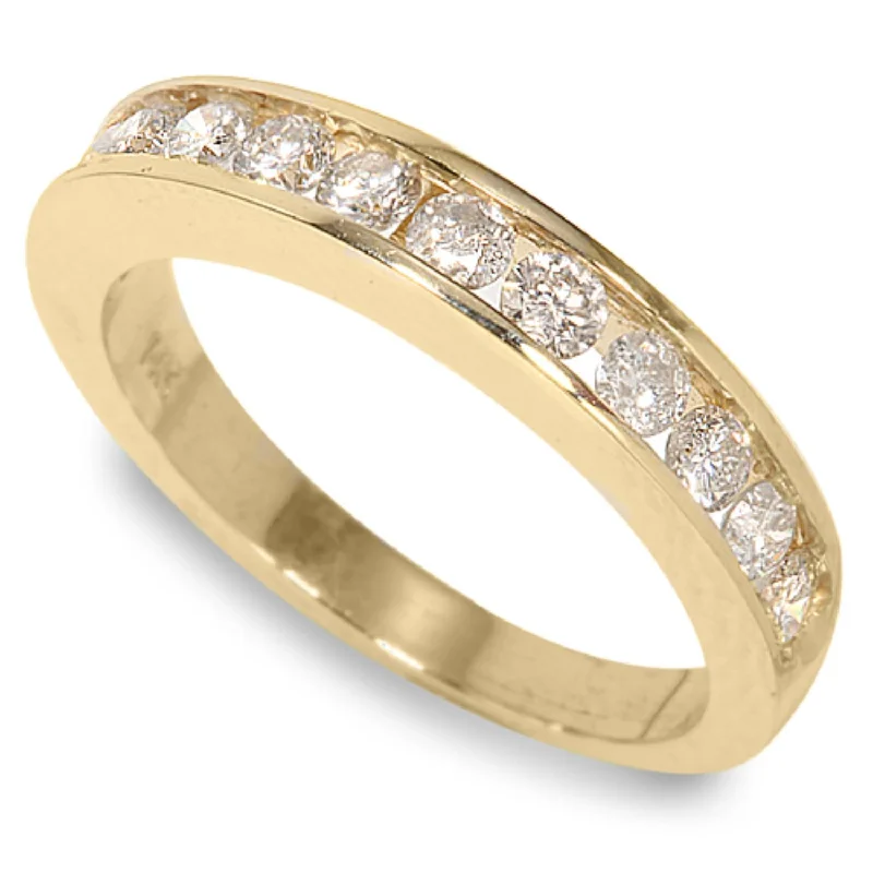 Chic And Stylish Jewelry At Discounted Prices 1/4 CTW Diamond Wedding Ring in 14KT Yellow Gold Chic And Stylish Jewelry At Discounted Prices 1/4 CTW Diamond Wedding Ring in 14KT Yellow Gold