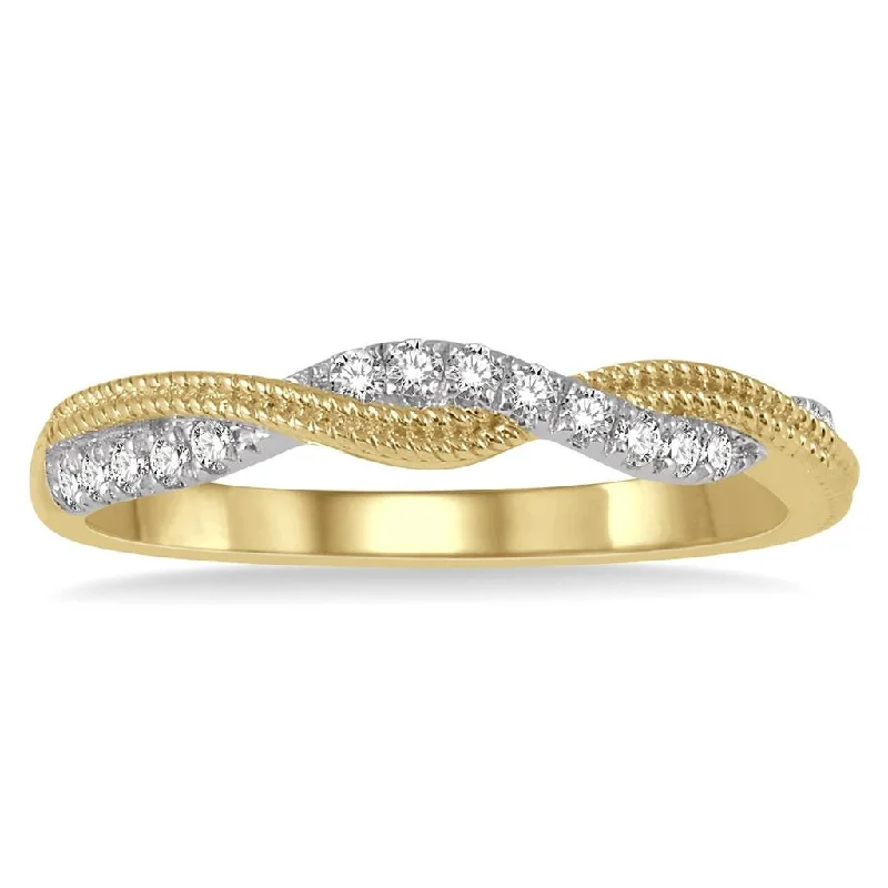 Chic And Stylish Jewelry At Exclusive Prices 14K Yellow Gold Twisted Diamond Ring