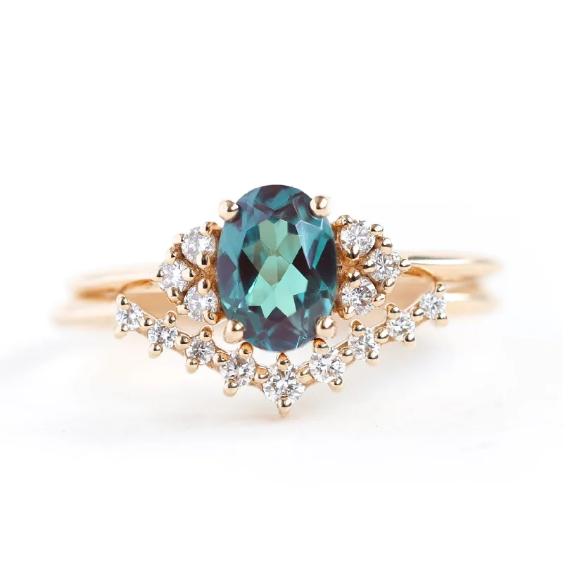 Elegant Necklaces And Bracelets At Limited-Time Offers Dora Alexandrite Ring Set
