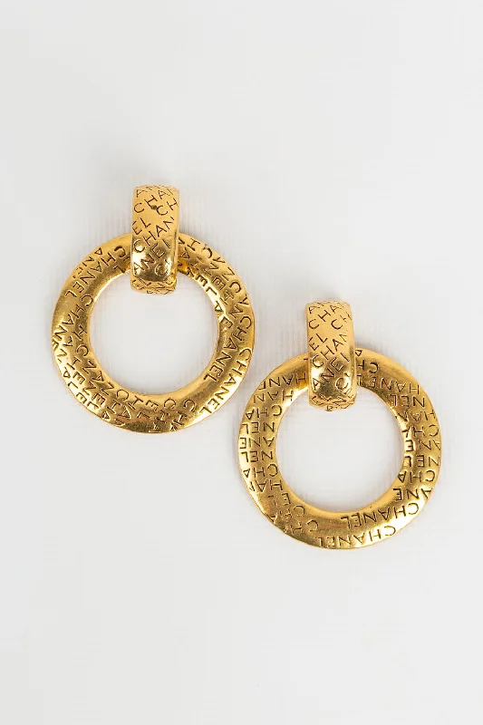 Boucles d'oreilles créoles Chanel