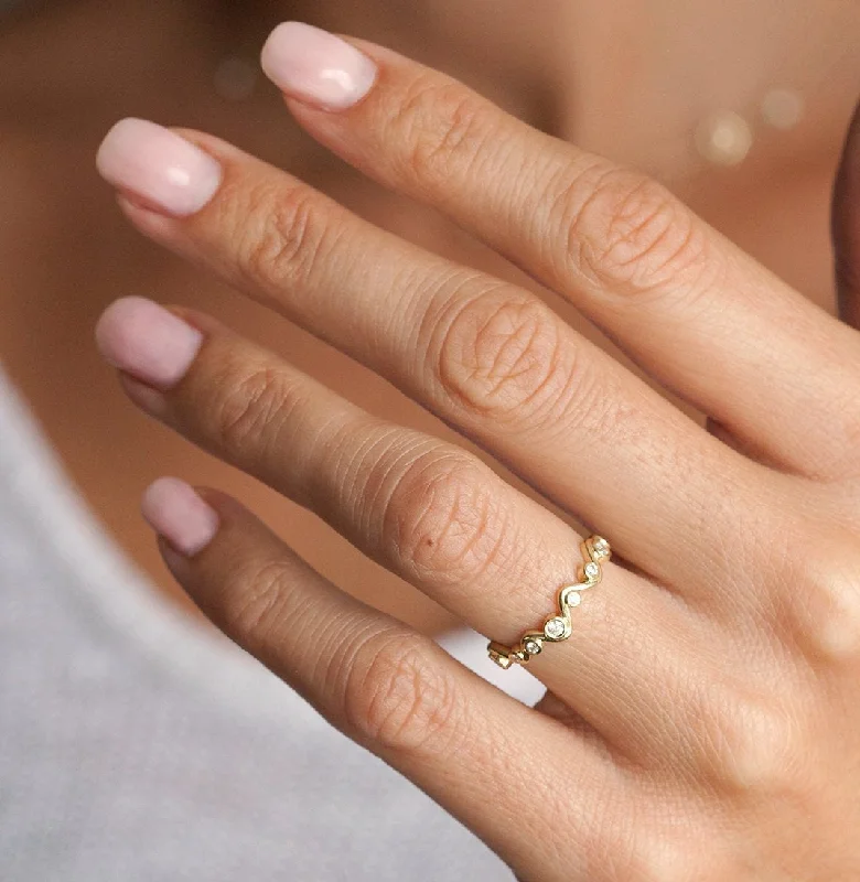 Luxury Meets Affordability – Jewelry Sale Now Live Diamond Wave Band