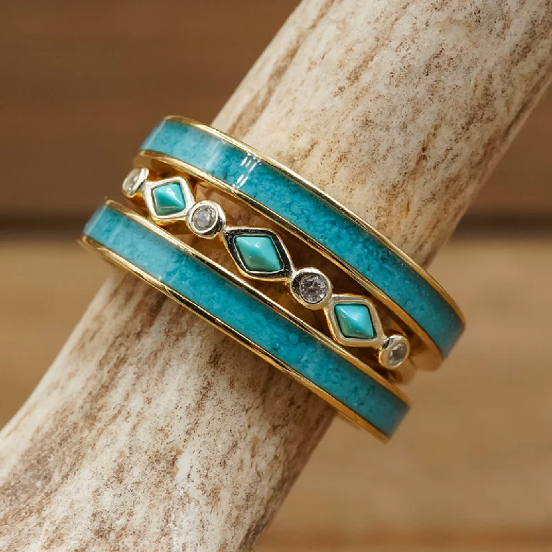 Luxury Jewelry Without The Luxury Price Tag The Gold Sierra Tulum Stacker Set