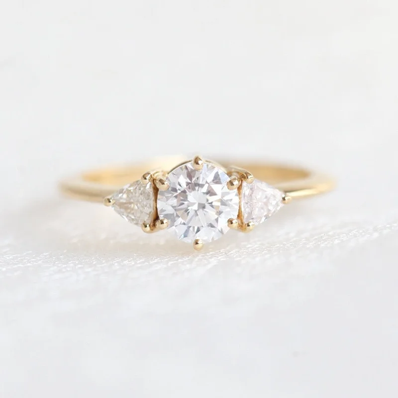 Last Chance To Shop High-End Jewelry At Markdown Prices Renée Diamond Ring