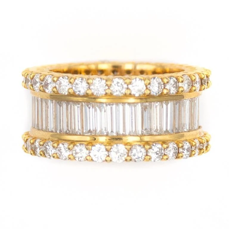 Save On Luxury Jewelry Pieces – Limited-Time Offers Gold Royal Baguette Ring