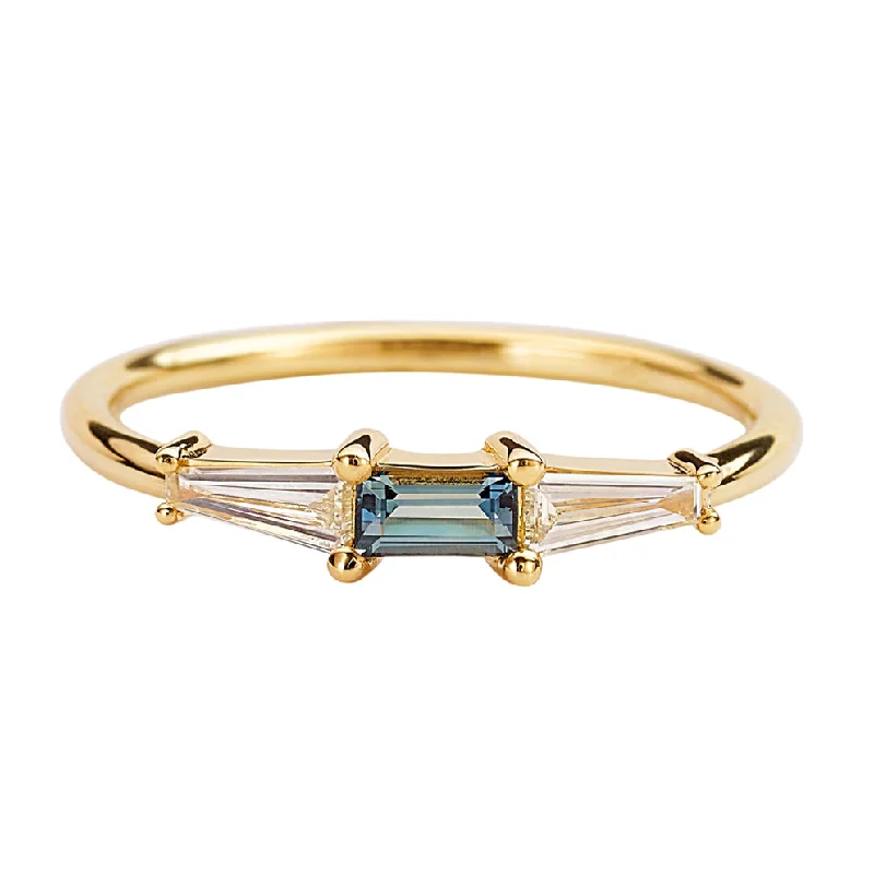 Grab Exquisite Jewelry At The Lowest Prices Minimalist Diamond and Teal Sapphire Ring - Sapphire Wedding Ring Grab Exquisite Jewelry At The Lowest Prices Minimalist Diamond and Teal Sapphire Ring - Sapphire Wedding Ring