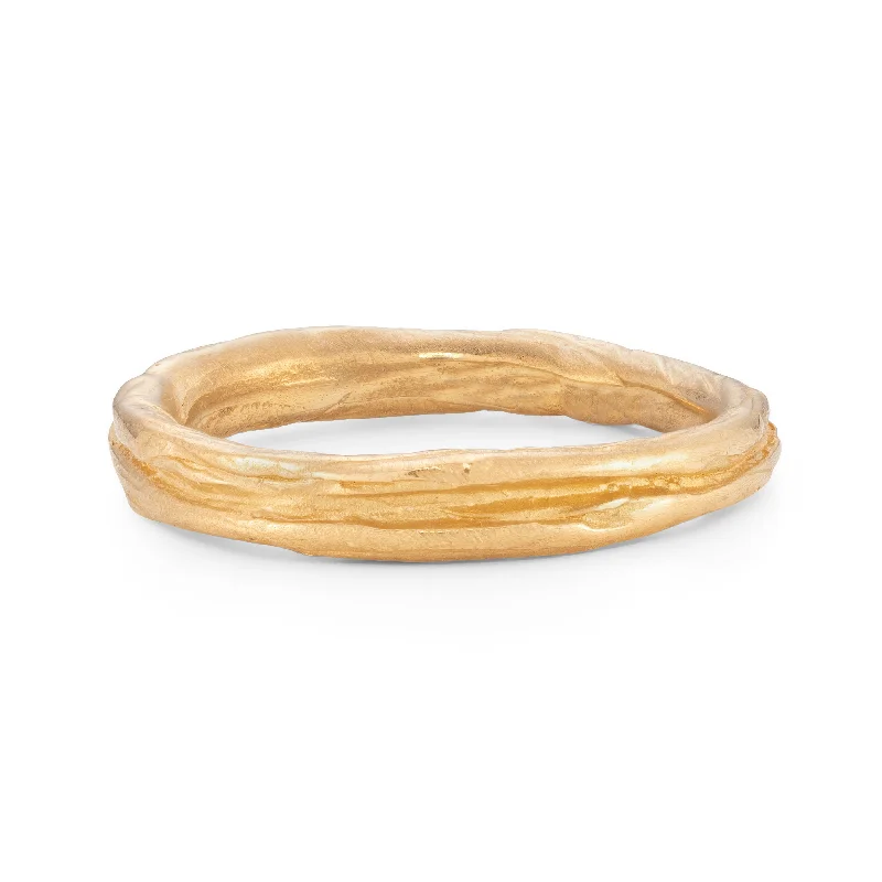 Shop Fine Jewelry With Amazing Deals Ripple Fine Ring 22ct Gold