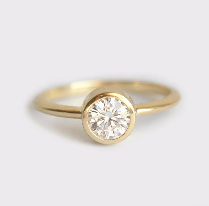 Pia Diamond Ring