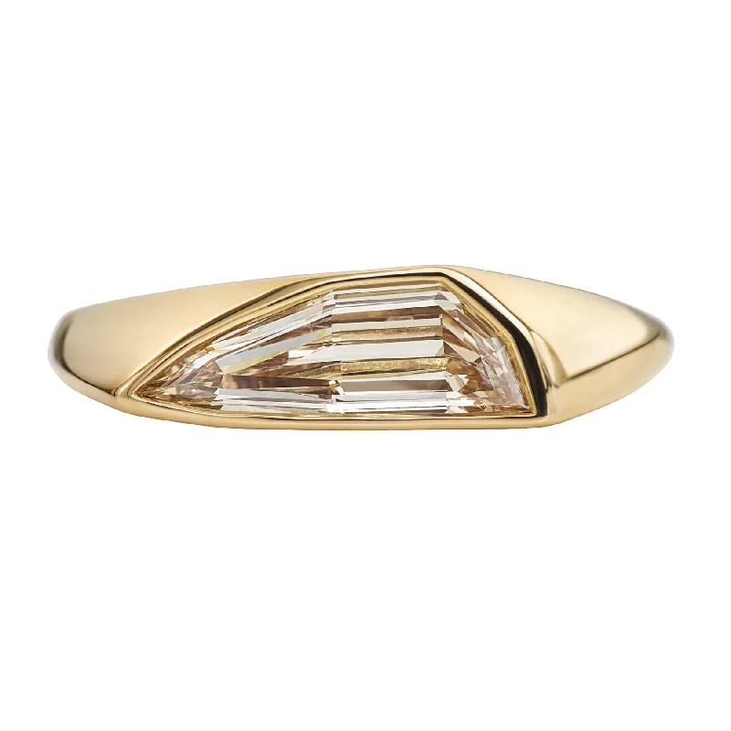 Affordable Glamour – Premium Jewelry At Special Prices Sliced Diamond Solitaire Ring with a Minimal Golden Bezel - OOAK Affordable Glamour – Premium Jewelry At Special Prices Sliced Diamond Solitaire Ring with a Minimal Golden Bezel - OOAK