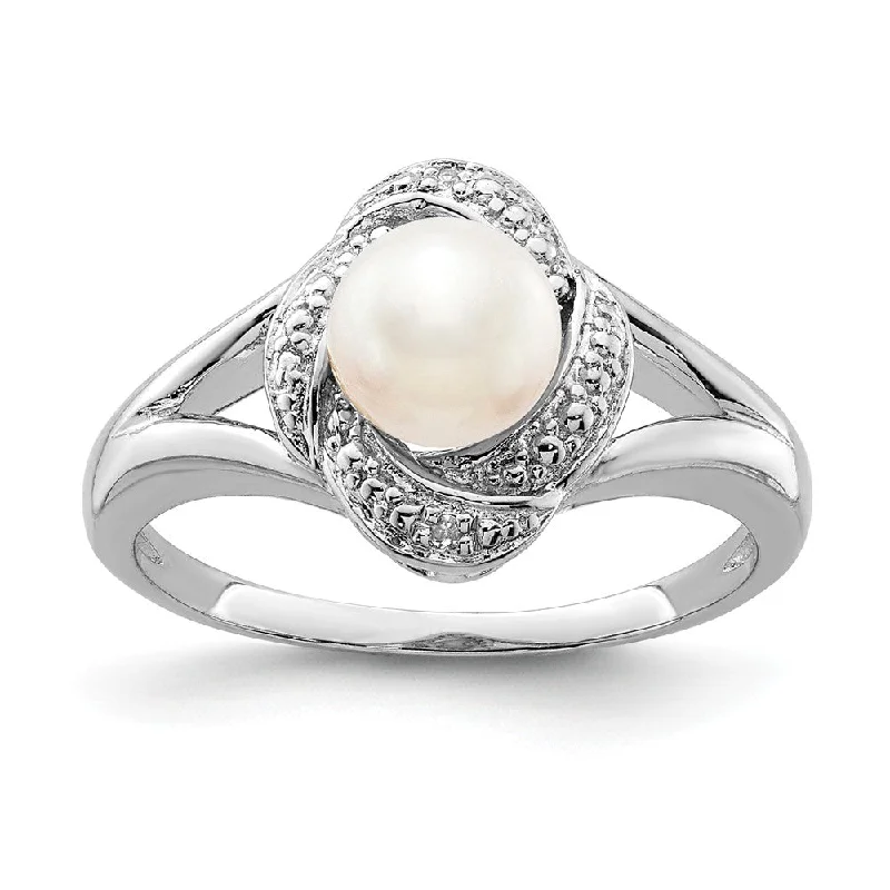 Timeless Elegance At Unbelievable Discounts Sterling Silver .01 Ctw (H-I, I2-13) Diamond & FW Cultured Pearl Ring Timeless Elegance At Unbelievable Discounts Sterling Silver .01 Ctw (H-I, I2-13) Diamond & FW Cultured Pearl Ring