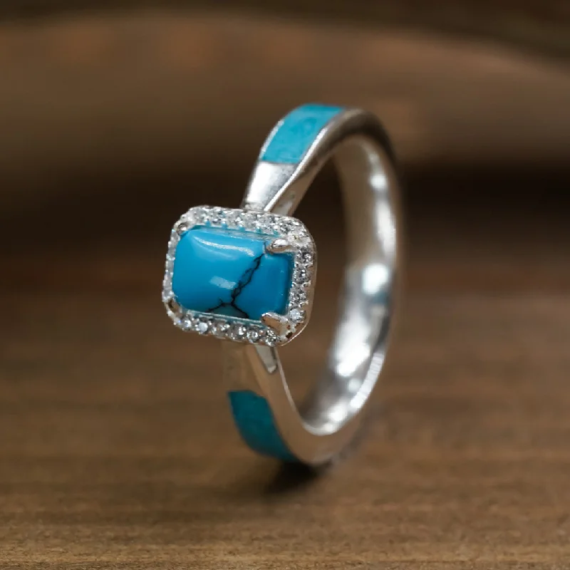 Limited-Time Offer On Elegant Jewelry Pieces The Santorini
