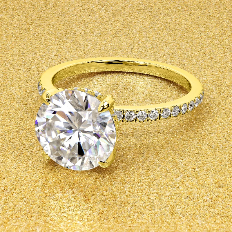 The Stella, 3ct Round Brilliant-cut Hidden Wrap Halo Ring