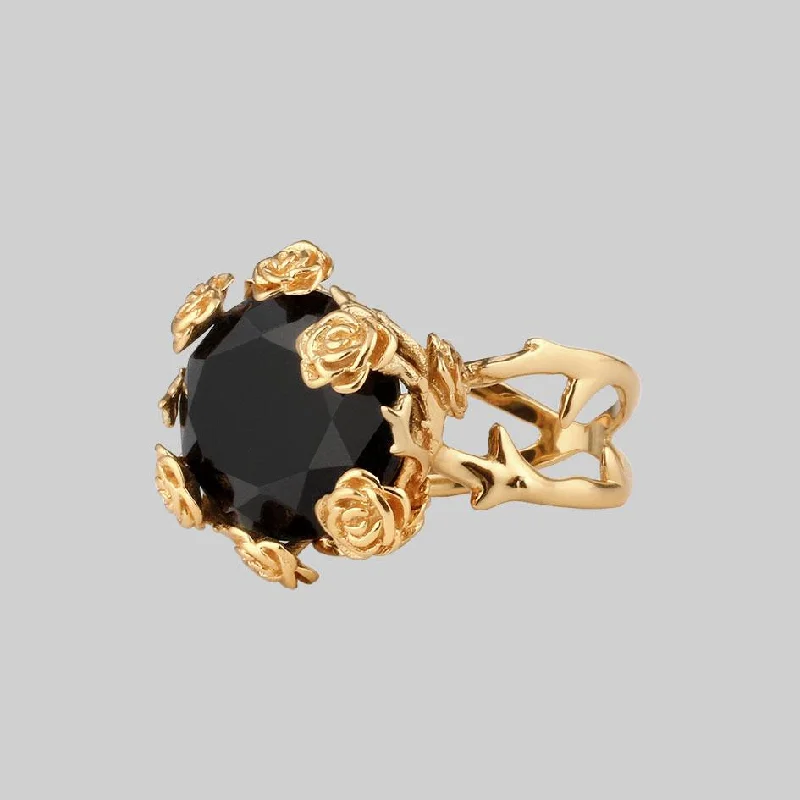 Timeless Elegance Now At Special Discounts UTOPIA. Gold & Onyx Roses Ring