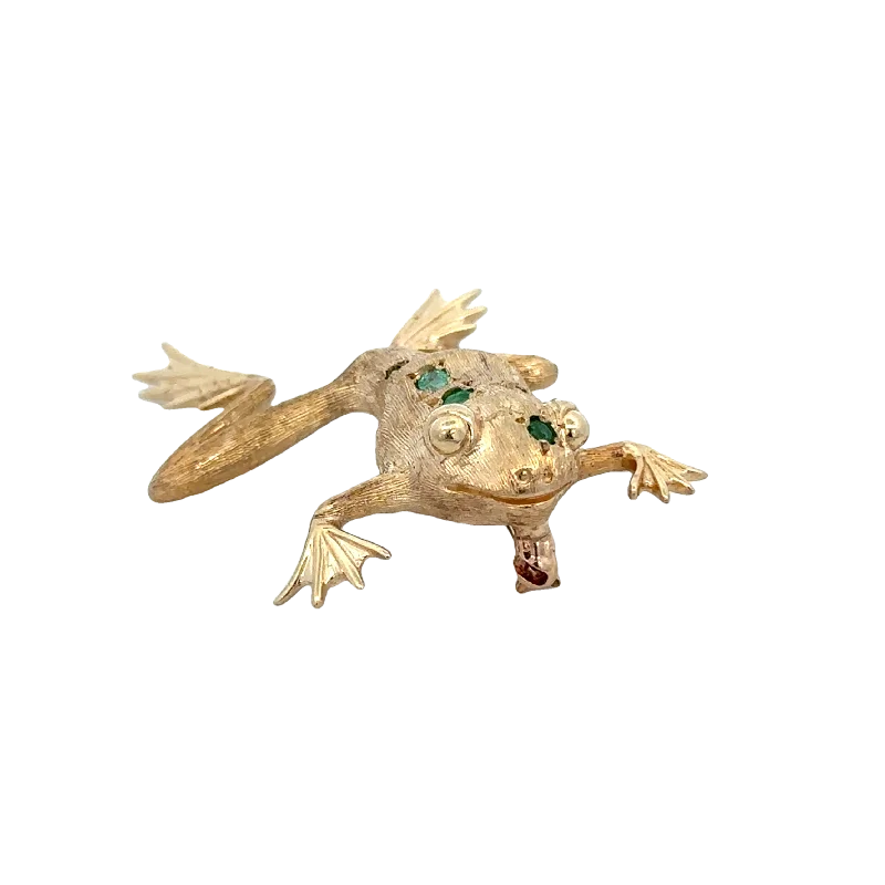 The Perfect Jewelry Piece At The Perfect Discount Vintage Emerald Frog Brooch in Yellow Gold The Perfect Jewelry Piece At The Perfect Discount Vintage Emerald Frog Brooch in Yellow Gold