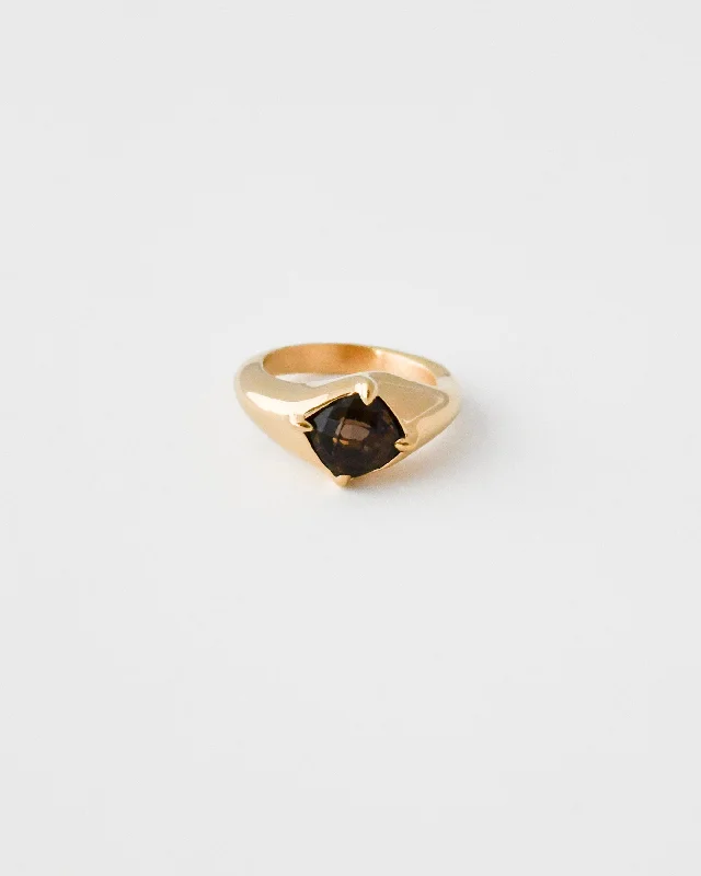 Buy More, Save More On Stunning Jewelry Pieces WHIRLPOOL RING | SMOKY QUARTZ