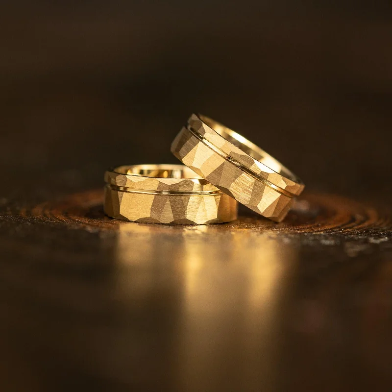 Sparkle On A Budget – Fine Jewelry For Less "Zeus" Hammered Tungsten Carbide Ring- Flat with Yellow Gold Strip- 6mm/8mm Sparkle On A Budget – Fine Jewelry For Less "Zeus" Hammered Tungsten Carbide Ring- Flat with Yellow Gold Strip- 6mm/8mm