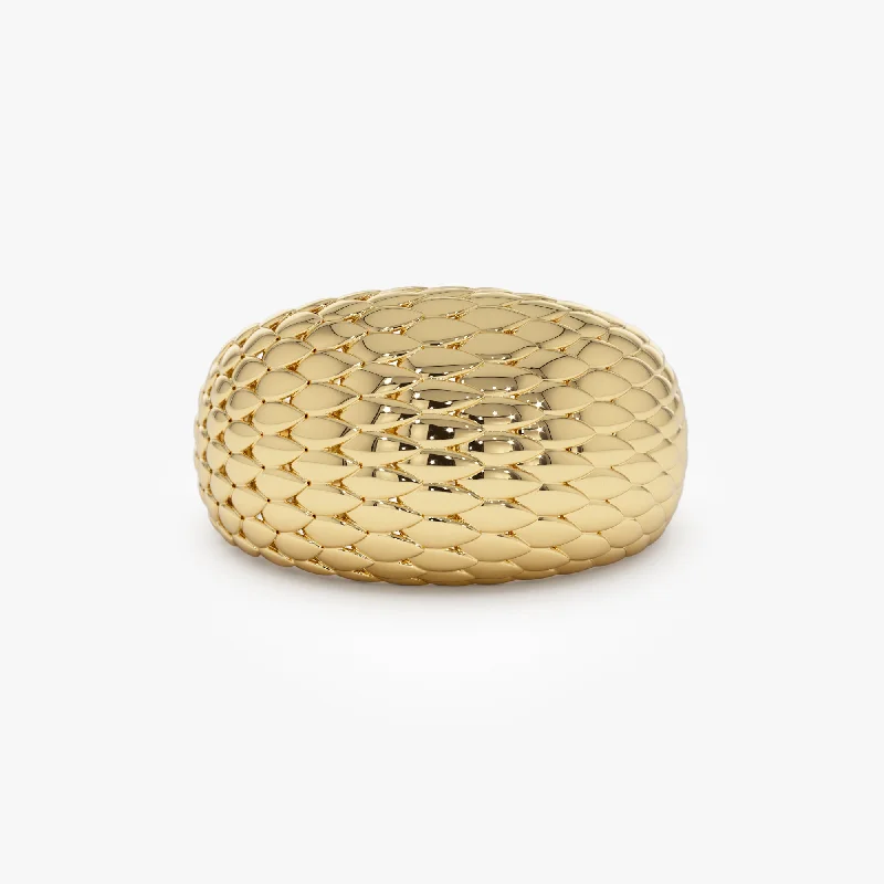 14K Chunky Snake Skin Texture Ring