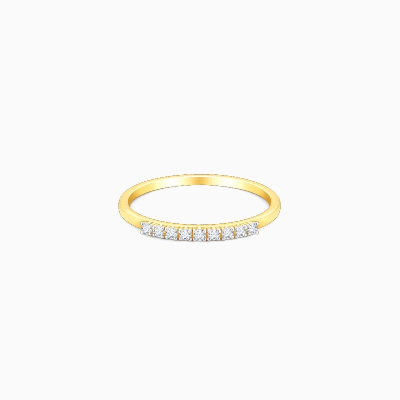 The Perfect Jewelry Piece At The Perfect Discount Gold Sparkling Diamond Ring