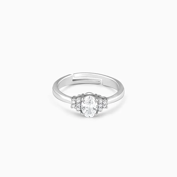 Last Chance To Shop High-End Jewelry At Markdown Prices Silver Classic Oval Ring
