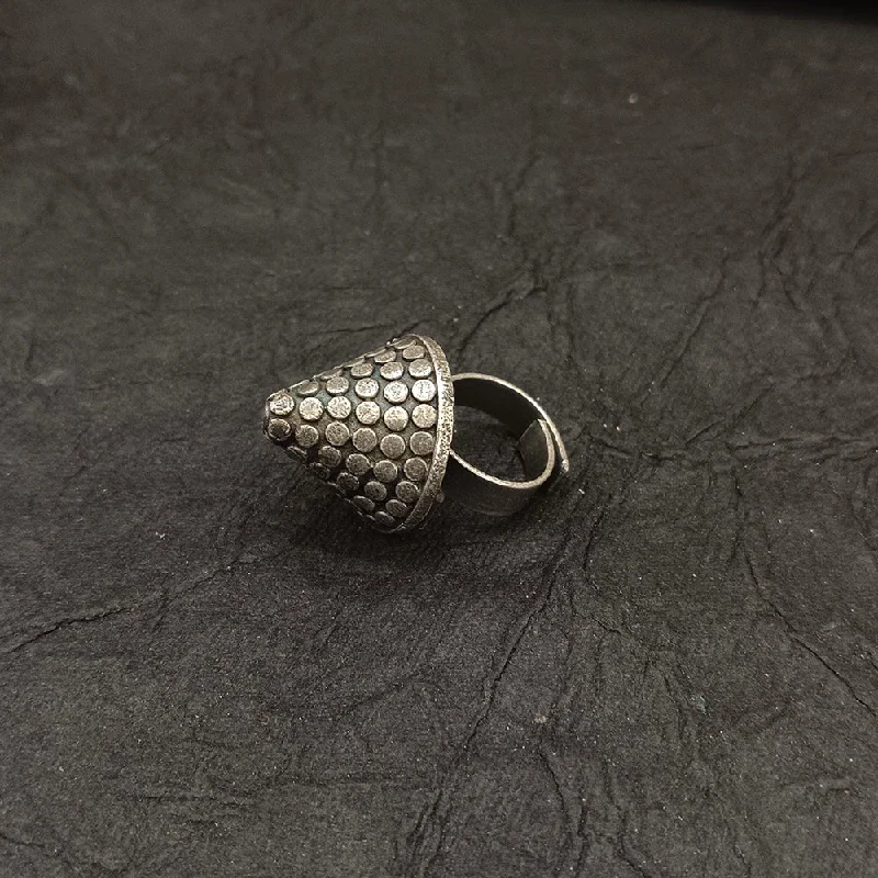 Last Chance To Shop High-End Jewelry At Markdown Prices Deep Jewell Oxidised Plated Veni Ring Last Chance To Shop High-End Jewelry At Markdown Prices Deep Jewell Oxidised Plated Veni Ring