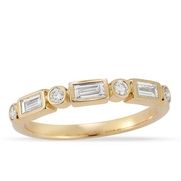 Limited-Time Offer On Elegant Jewelry Pieces Grown Diamond Baguette & Round Band in 14K Yellow Gold Limited-Time Offer On Elegant Jewelry Pieces Grown Diamond Baguette & Round Band in 14K Yellow Gold