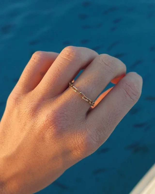 Seasonal Jewelry Sale – Upgrade Your Collection Thick Chain Ring