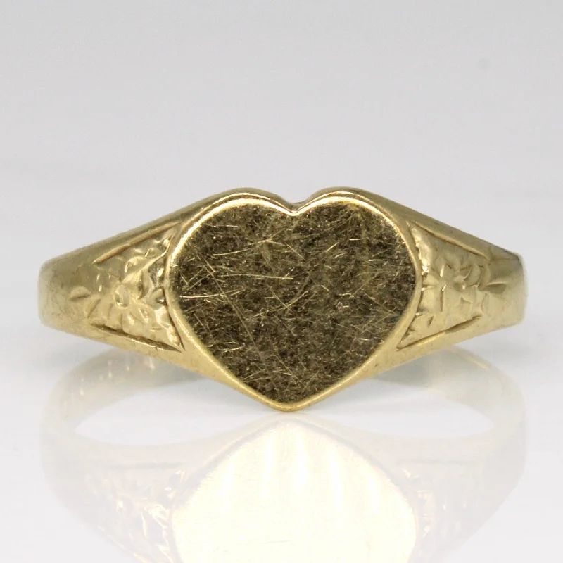 Trendy Minimalist Jewelry For Everyday Wear 1970s Gold Heart Signet Ring | SZ 7.5 |