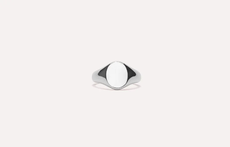 High-End Sparkle, Low-End Prices – Shop Now IX Mini Oval Signet Silver Ring