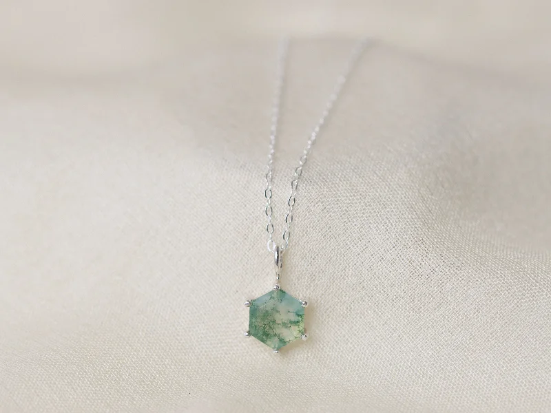 Elevate Your Outfit With Discounted Statement Jewelry Moss Agate Necklace