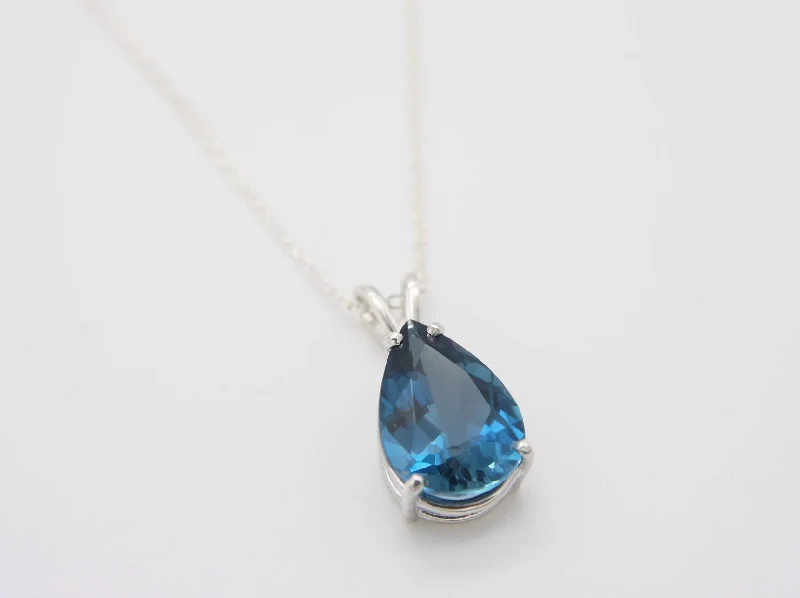 Luxury Jewelry Now At Special Promotional Rates London Blue Topaz Necklace